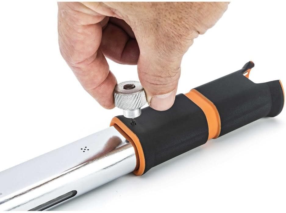 GEARWRENCH 3/8' 120XP™ E-Spec Electronic Torque Wrench 20-100Nm - 85237