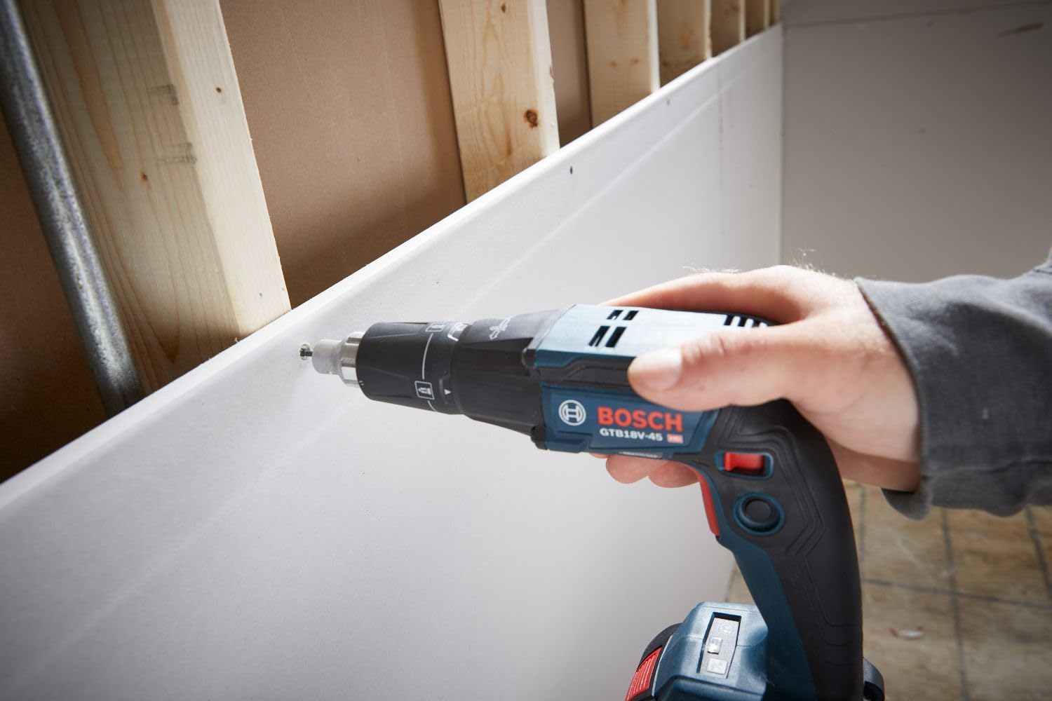 Bosch GTB18V-45B15 18V Brushless 1/4 In. Hex Screwgun Kit with (1) CORE18V® 4 Ah Advanced Power Battery