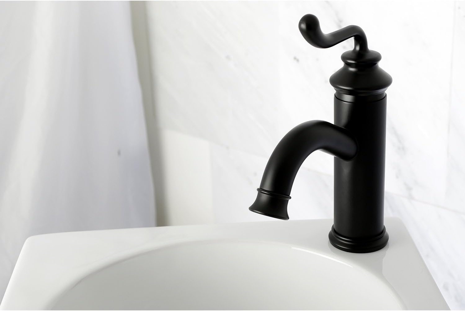 Kingston Brass LS5410RL Royale Bathroom Faucet, Matte Black, 5.88 x 5.06 x 9