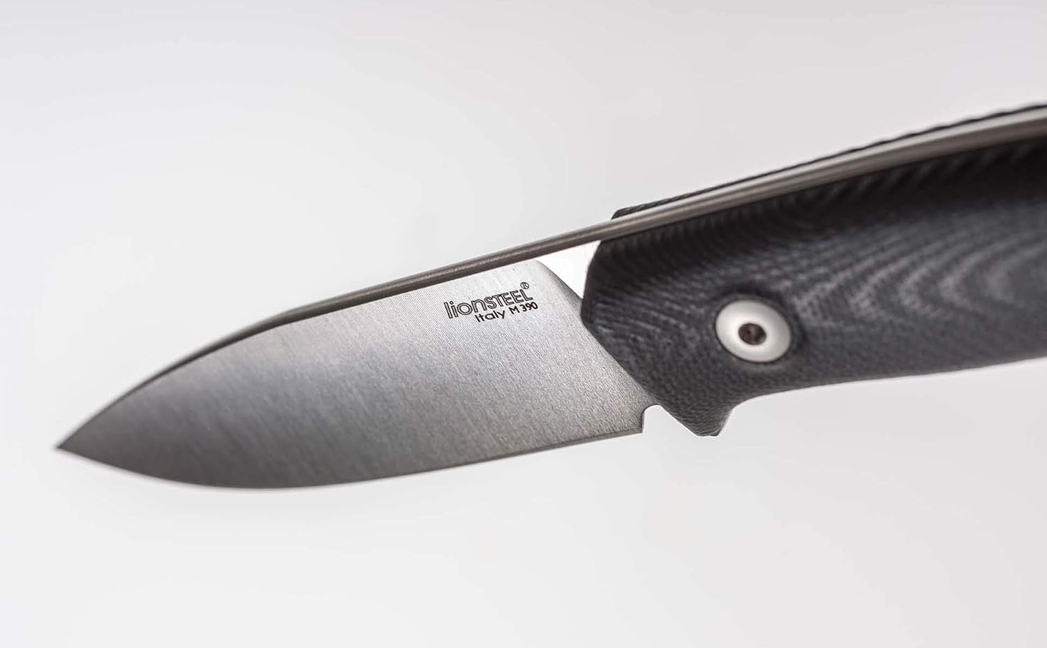 LionSTEEL M1 Bushcraft Fixed Blade Knife, M390 Sintered Steel Blade, Leather Sheath