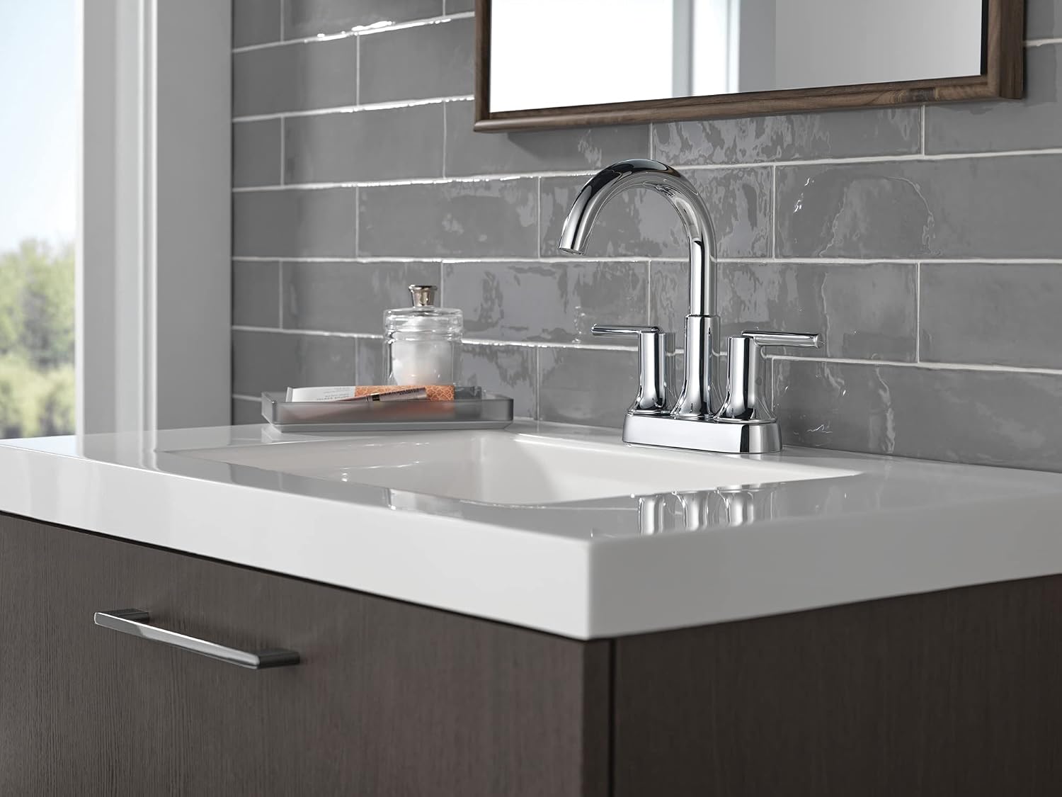 Delta Faucet Trinsic Chrome Bathroom Faucet, Bathroom Sink Faucet, Centerset, Diamond Seal Technology, Metal Drain Assembly, Chrome 2559-MPU-DST
