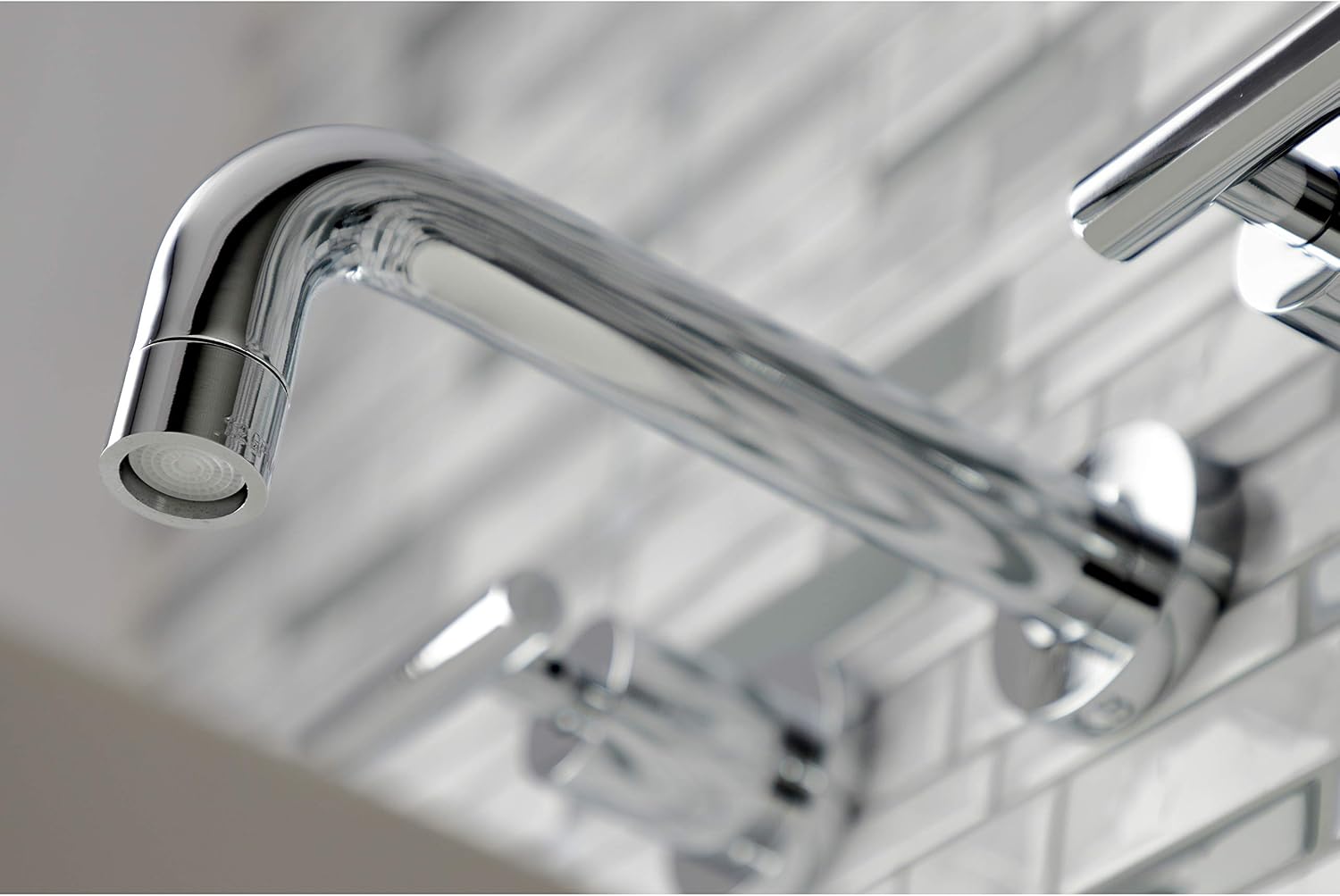 Kingston Brass KS8121CML Manhattan 2-Handle 8 in. Wall Mount Bathroom Faucet, Polished Chrome
