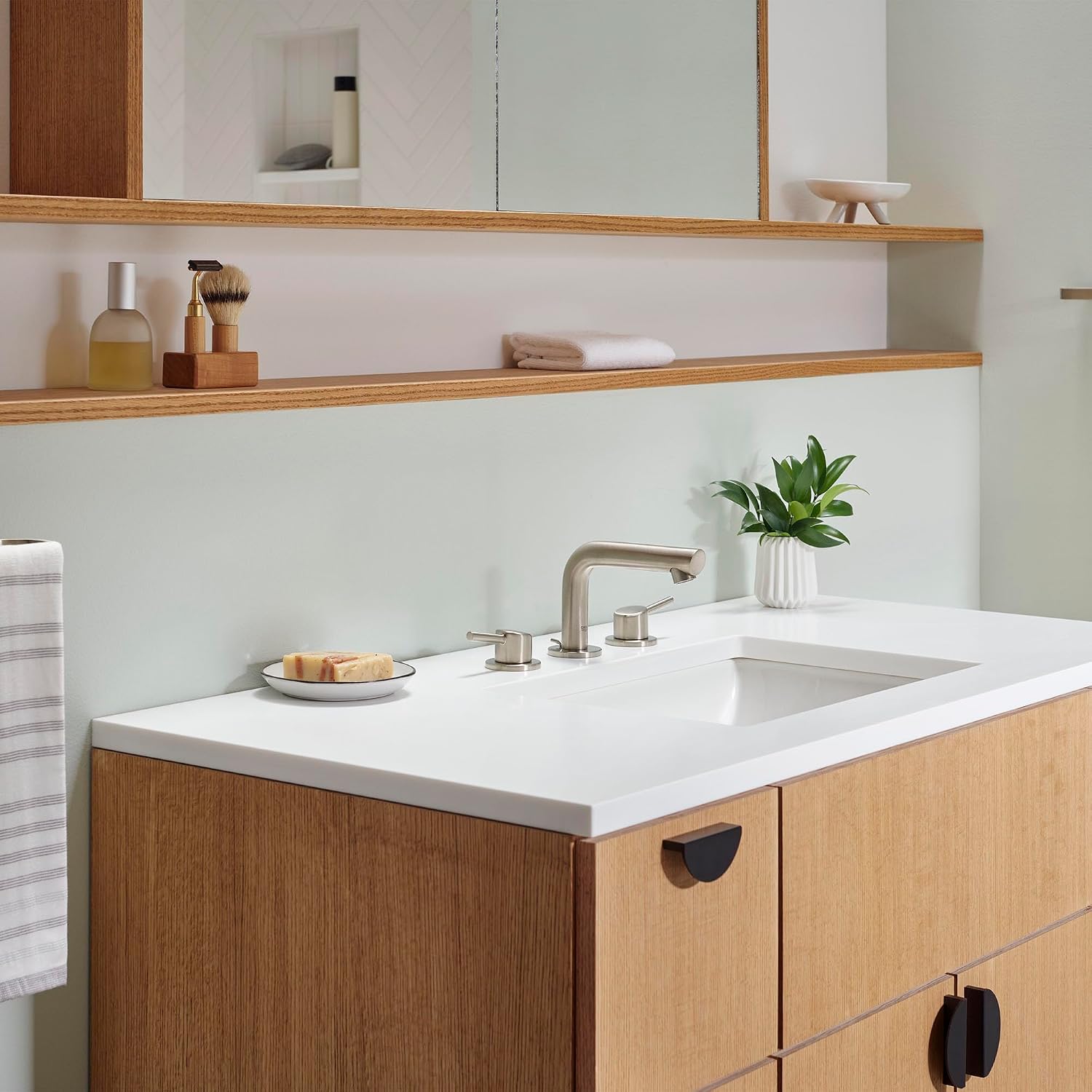 GROHE 20572EN1 Concetto, 8-inch Widespread 2-Handle S-Size Bathroom Faucet 1.2 GPM, Brushed Nickel