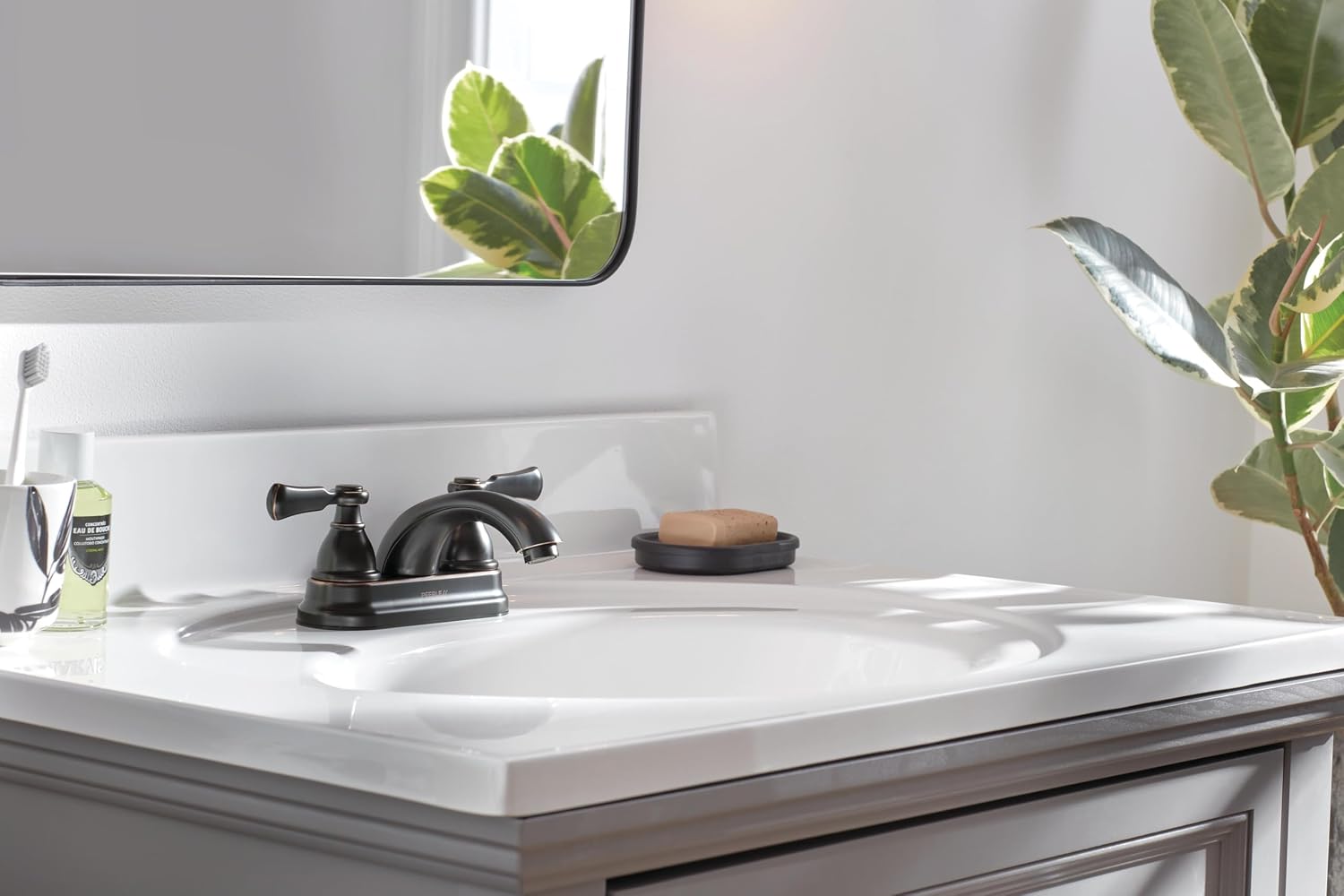 Peerless P2465LF-OB Elmhurst Two-Handle Bath Faucet Centerset, Oil Rubbed Bronze