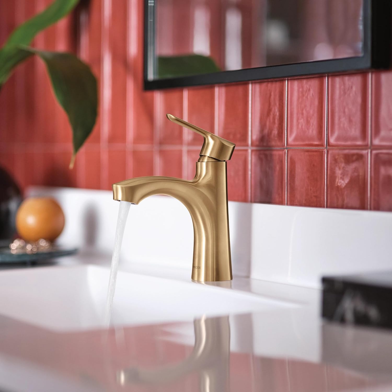 Moen Findlay Bronzed Gold Single-Handle Bathroom Faucet, Single-Hole Setup with Deckplate, 84516BZG