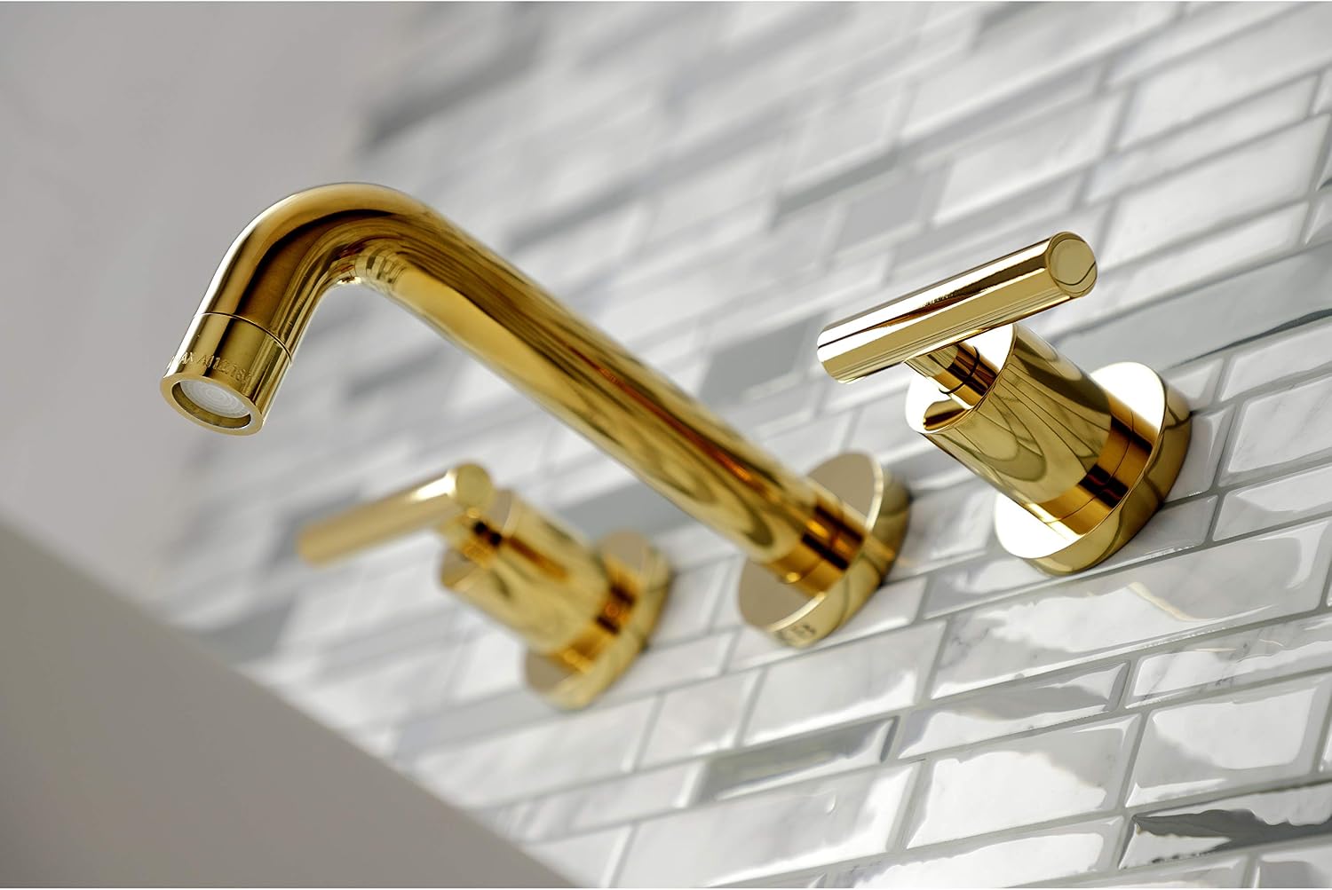 Kingston Brass KS8122CML Manhattan 2-Handle 8 in. Wall Mount Bathroom Faucet, Polished Brass