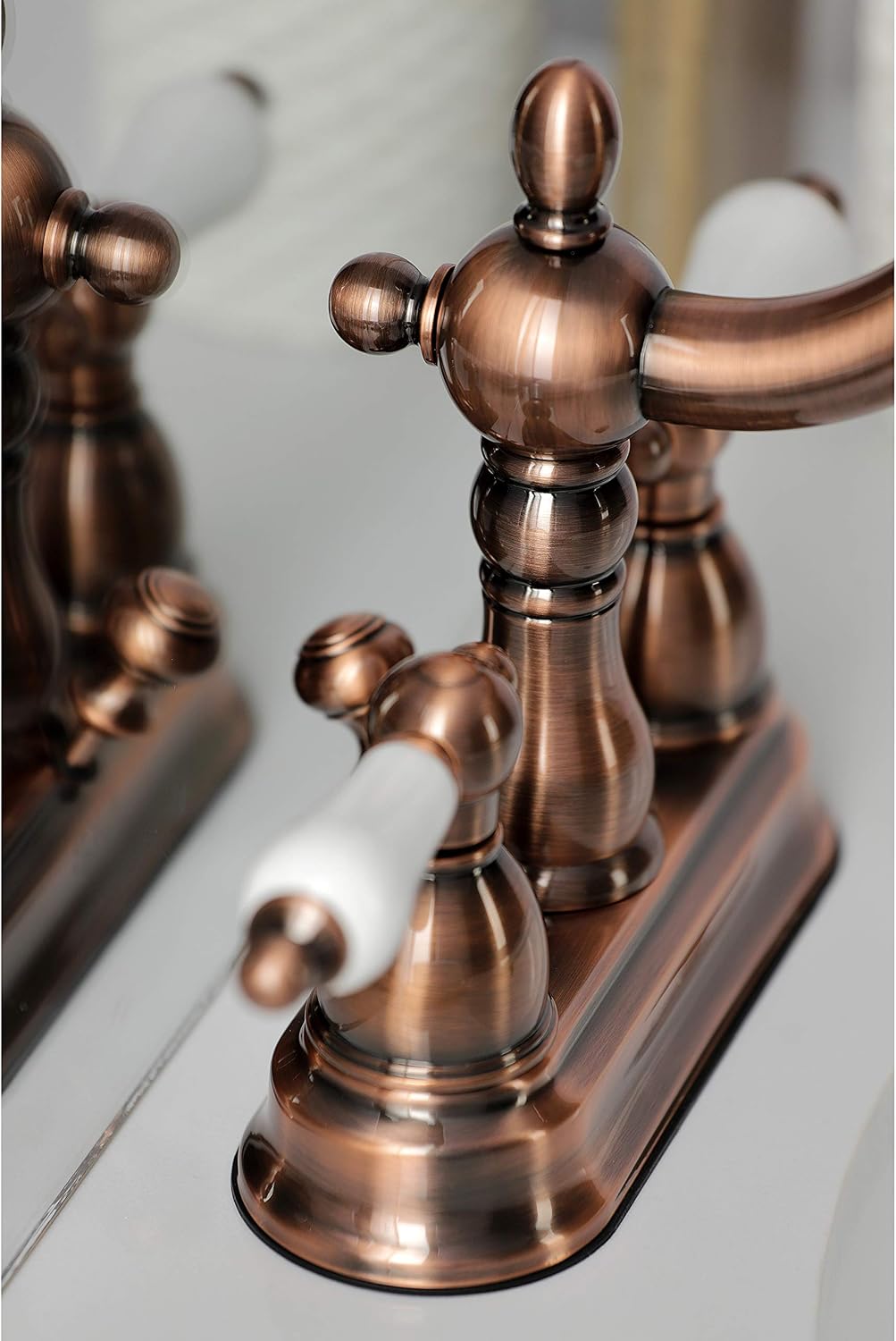 Kingston Brass KB160PLAC Heritage 4 in. Centerset Bathroom Faucet, Antique Copper